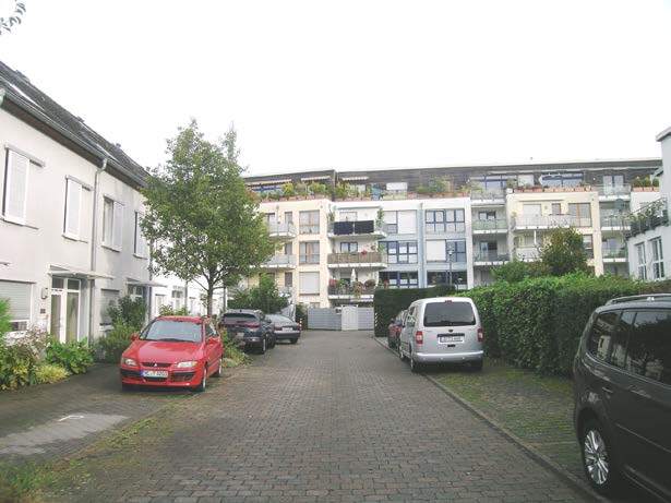 Eigentumswohnung (2 Zimmer) + anteilige Verkehrsfläche in Düsseldorf - Bild 1