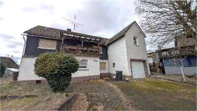 Einfamilienhaus in Biedenkopfer Straße 39, 35713 Eschenburg, Simmersbach - Bild 1