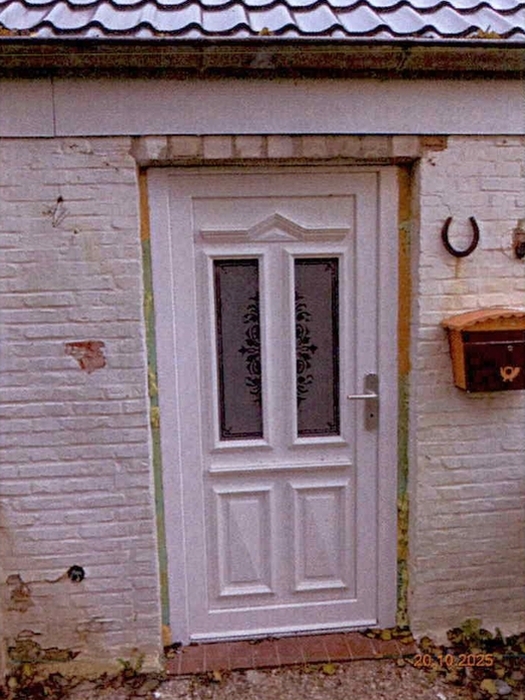 Älteres Einfamilienhaus mit Anbauten und Garage in Brunsbüttel - Bild 4