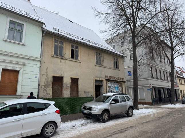 Wohn-/Geschäftshaus, zweigeschossig in Calbe (Saale) - Bild 2