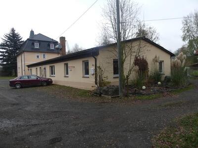 Mehrfamilienhaus in Döbelner Str.  25/25a, 01683 Nossen - Bild 1