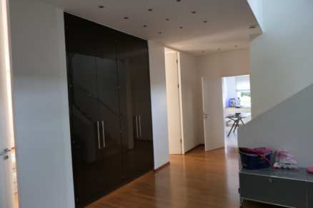 Garage, Einfamilienhaus, Freistehendes Einfamilienhaus mit Doppelgarage in Leverkusen - Bild 3