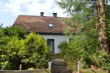 Zweifamilienhaus, Garage in Mülheim an der Ruhr - Bild 1
