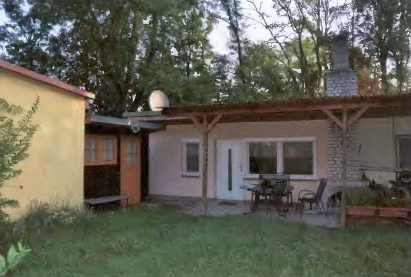 Erholungsgrundstück mit Gartenbungalow und einem Gartenhaus in Penzlin - Bild 3