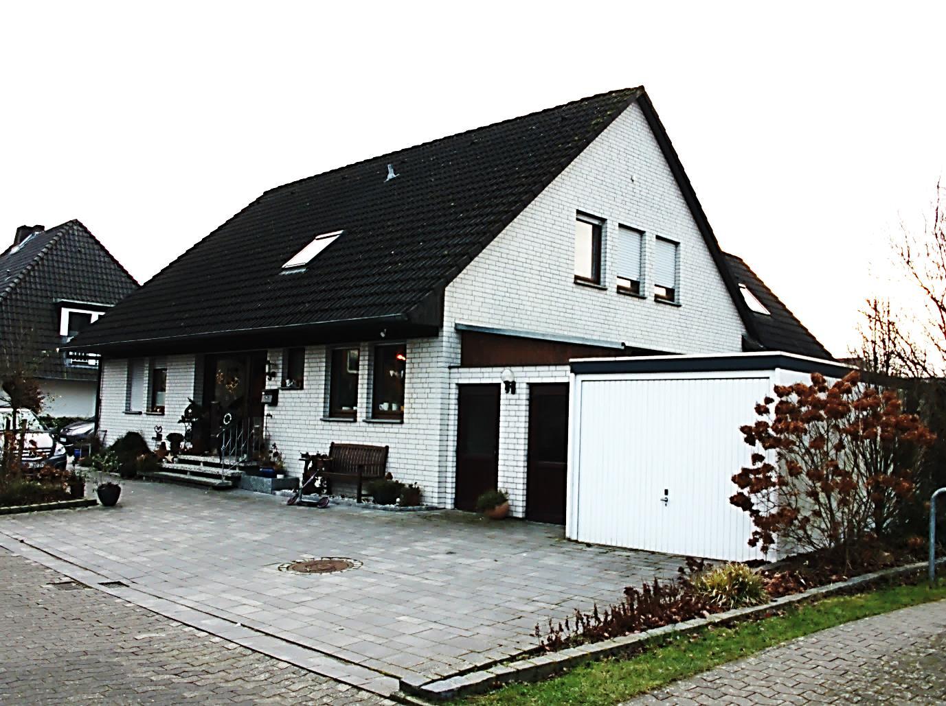 Garage, Einfamilienhaus, Gartenhaus in Rahden - Bild 2