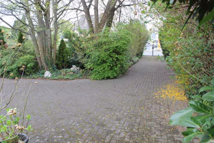 Einfamilienhaus, Kfz-Stellplatz in Bonn - Bild 3