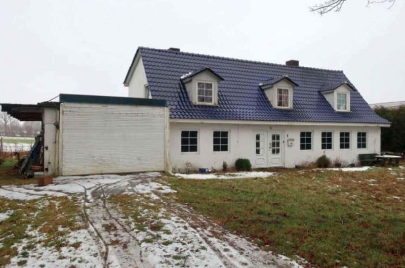 Einfamilienhaus mit Garage in Schackendorf - Bild 4