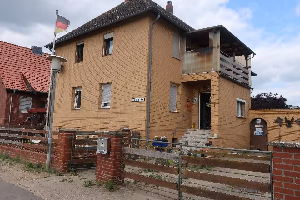 Zweifamilienhaus in Peine - Bild 1