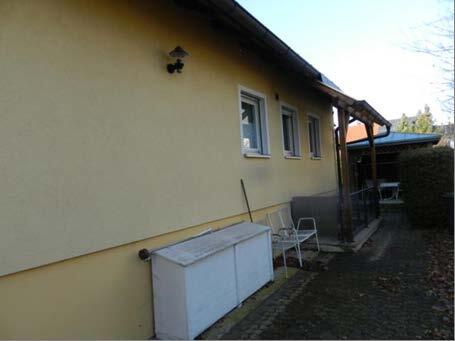 Ein-/Zweifamilienhaus mit zwei Garagen in Schwarzenbruck - Bild 3