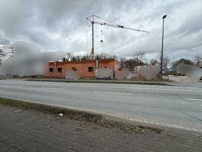 Grundstück, bebaut mit einem unfertigen Gewerbehof mit KFZ werkstatt und Bürogebäude (Liquidationswertverfahren in Folgennutzung: unbebautes GrundstücK): Beckumer Straße, 59555 Lippstadt - Bild 2