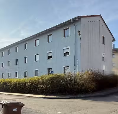 Eigentumswohnung ca. 45 qm nebst Kellerraum in Vogelherdstraße  40, 90513 Zirndorf - Bild 1