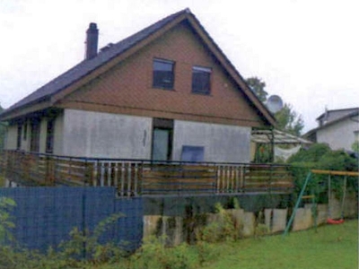 Erbbaurecht, Wohnhaus (3 Wohnungen) mit Doppelgarage in Küstriner Straße 9, 74889 Sinsheim OT Steinsfurt - Bild 2