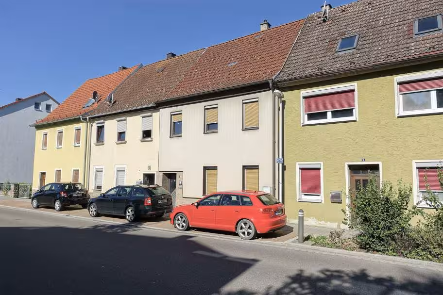 Reihenhaus, Einfamilienhaus, Reihenmittelhaus, ca. 93 qm Wohnfläche in Uffenheim - Bild 5