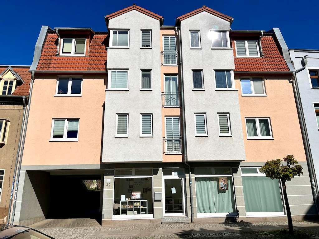 Eigentumswohnung (3 bis 4 Zimmer) in Schönebeck (Elbe) - Bild 1