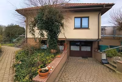 Wohnhaus mit Carport und Gerätehaus in Am Wiesengrund 10, 18190 Sanitz - Bild 1