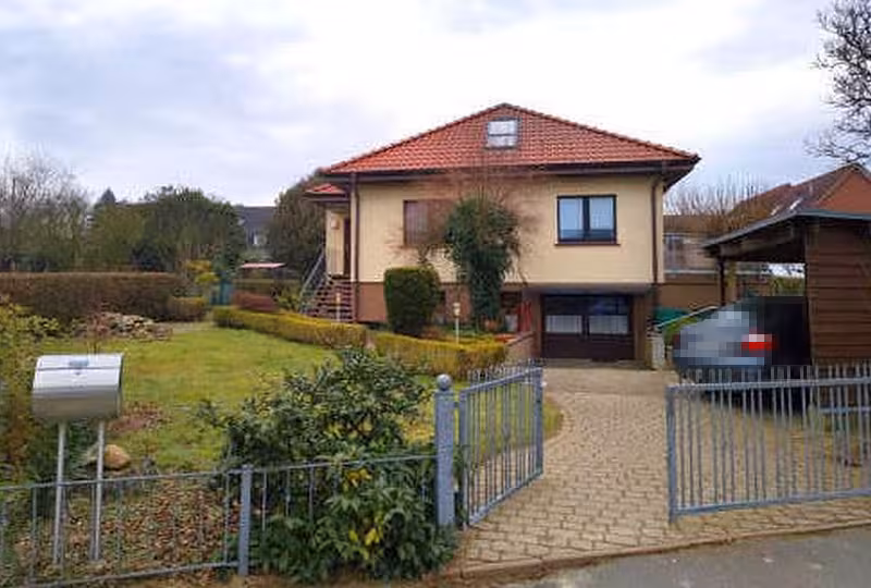 Wohnhaus mit Carport und Gerätehaus in Sanitz - Bild 4