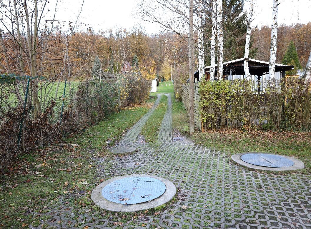Sonstiges, Bungalow, Wald- und Verkehrsfläche in Hachelbich - Bild 2