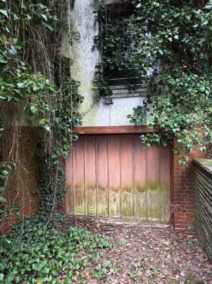 Zweifamilienhaus mit zwei Garagen in Kirchlengern - Bild 4