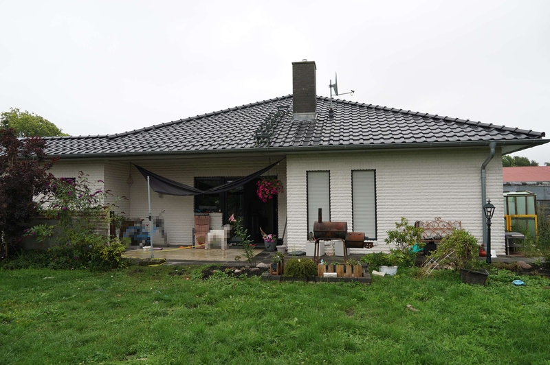 Einfamilienhaus nebst Garagenanbau in Schloen-Dratow - Bild 1