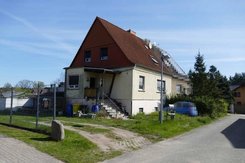 Einfamilienhaus (Doppelhaushälfte) in Burgstall - Bild 1