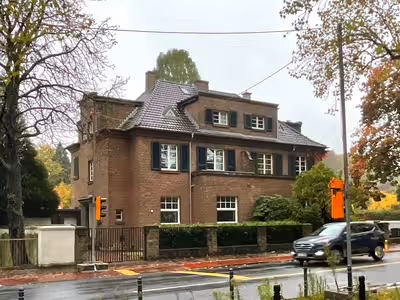 Garage, Einfamilienhaus, Doppelhaushälfte in Bayenthalgürtel 37, 50968 Köln, Marienburg - Bild 1