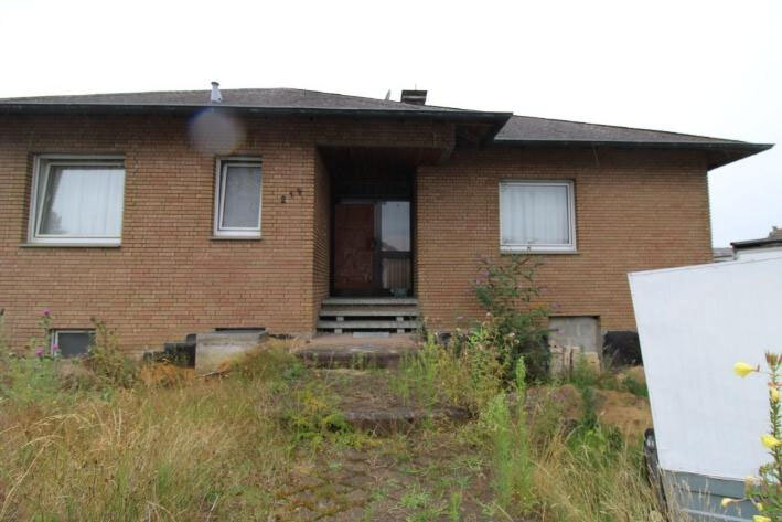 Einfamilienhaus, gewerblich genutzte Grundstücksteilfläche in Marl - Bild 1