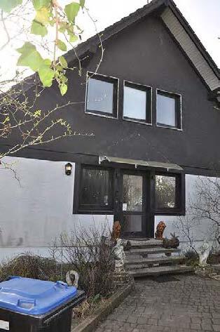 Kfz-Stellplatz, Einfamilienhaus in Euskirchen - Bild 3