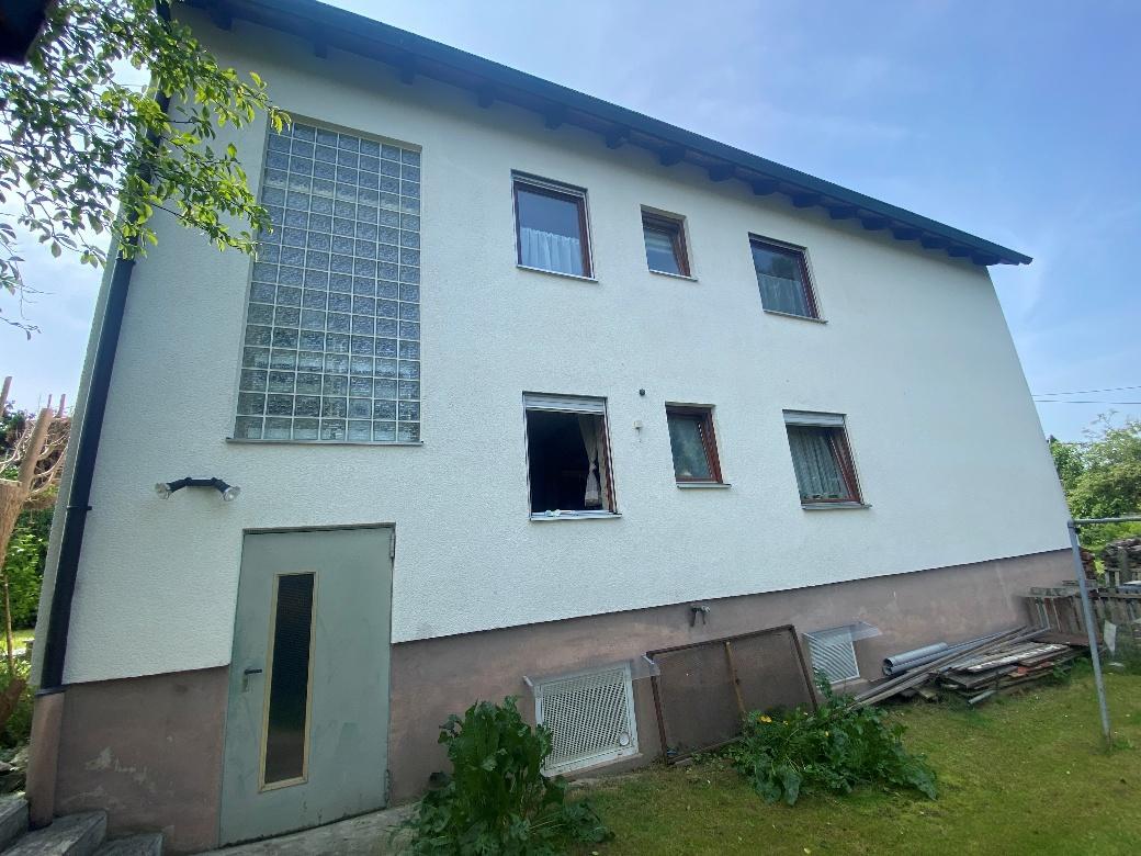 Zweifamilienhaus in Adelsried - Bild 1