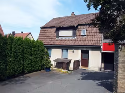 Einfamilienhaus in Am Hügel  1, 95326 Kulmbach, OT Ziegelhütten - Bild 1