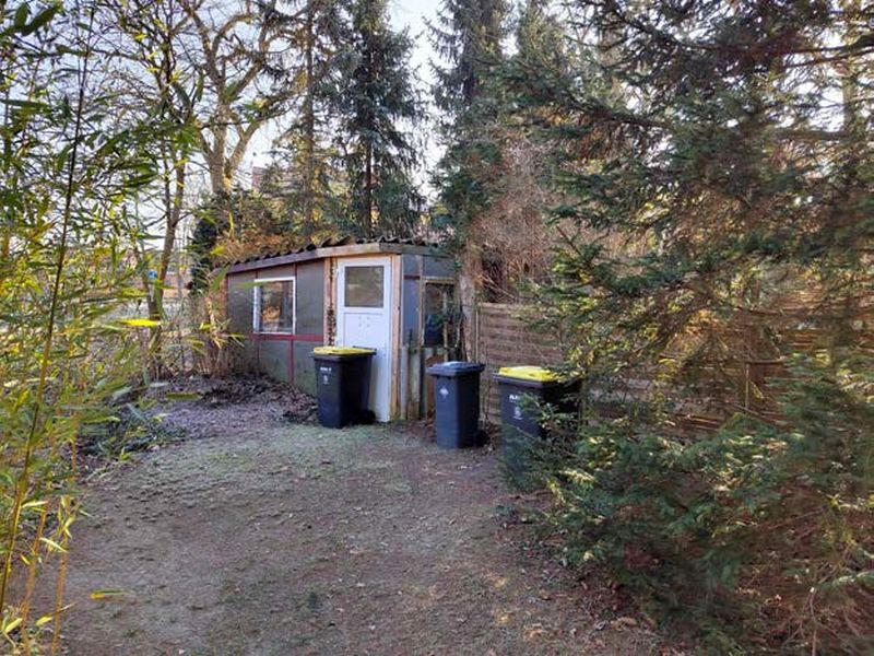 Mehrfamilienhaus mit Nebengebäude in Grabow - Bild 2