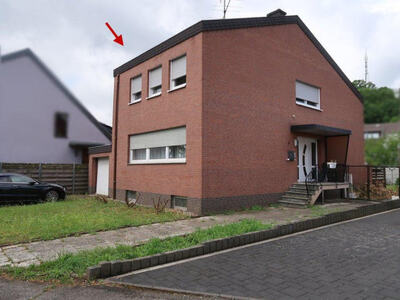 Garage, Einfamilienhaus in Am Rebstock 8, 52372 Kreuzau, Winden - Bild 2