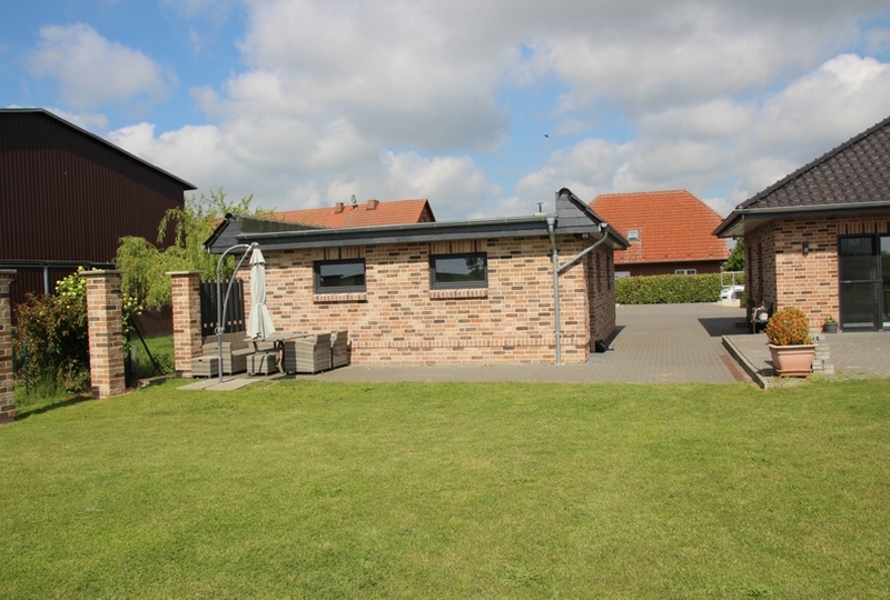 Einfamilienhaus mit Doppelgarage in Gadebusch - Bild 3