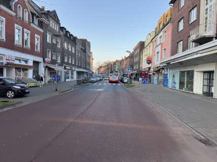 Wohn-/Geschäftshaus in Duisburg - Bild 4