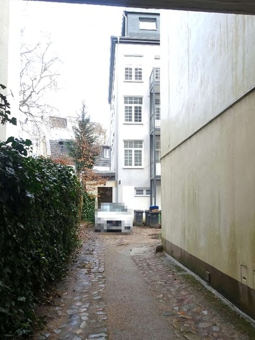 Gewerbeflächen und Wohnung in Hamburg - Bild 3