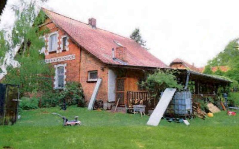 Einfamilienhaus mit Nebengebäuden in Vielank - Bild 4