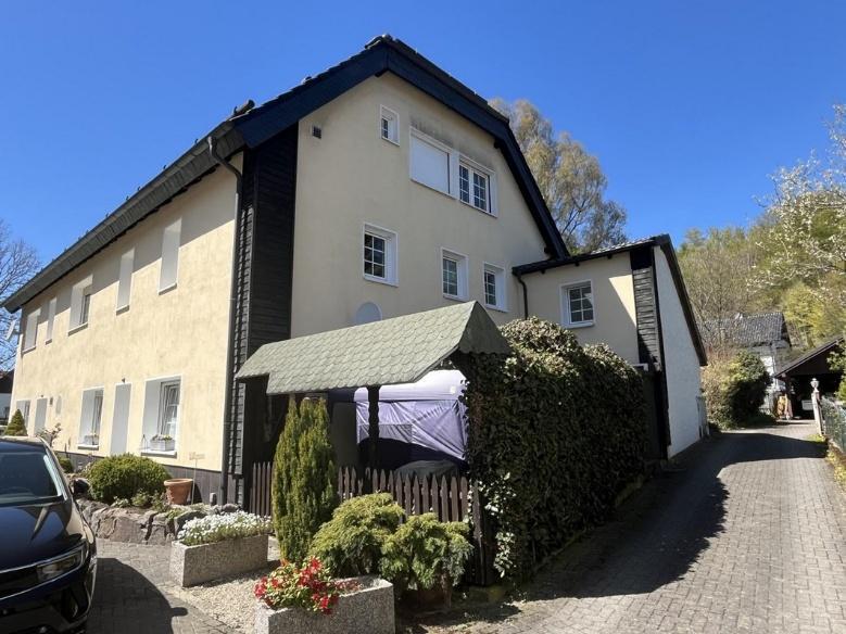 unbebautes Grundstück, Garage, Mehrfamilienhaus, zwei Garagen mit Werkstatt in Brilon - Bild 3