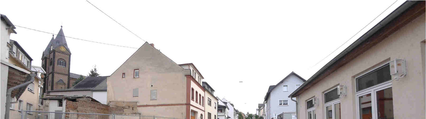bestehend aus 4 Wohnungen und 4 Stellplätzen (Mehrfamilienhaus) in Koblenz - Bild 1