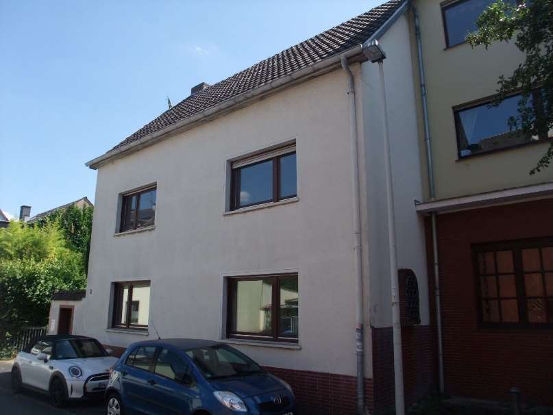 Einfamilienhaus mit Nebengebäude, Garage, Kfz-Stellplatz in Bonn - Bild 3
