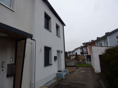 Reiheneckhaus in Schwandorf - Bild 2