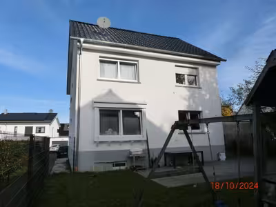 Zweifamilienhaus in Hüttenweg 74, 53721 Siegburg, Heide - Bild 2