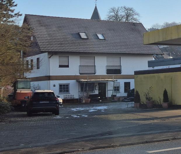 Wohn-/Geschäftshaus in Eckelshausen - Bild 2