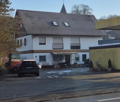Wohn-/Geschäftshaus in Marburger Straße  15-17, 35216 Biedenkopf, Eckelshausen - Bild 1
