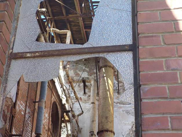 mit Fabrikgebäude bebautes Grundstück in Schauenstein - Bild 4
