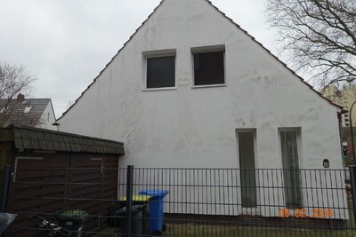 Doppelhaushälfte in Nutzhorner Straße 27a, 27753 Delmenhorst - Bild 1