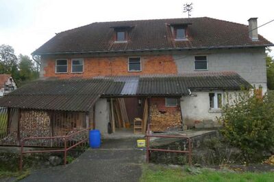Einfamilienhaus, ehem. Wirtschaftsgebäude u.a. und Landwirtschaftsflächen in Schmerbach 48, 48/1, 97993 Creglingen - Bild 2
