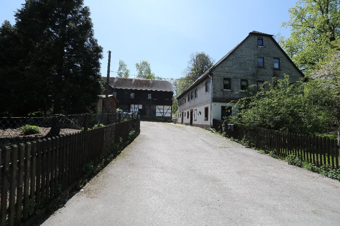 Mehrfamilienhaus in Jahnsdorf/Erzgebirge - Bild 3