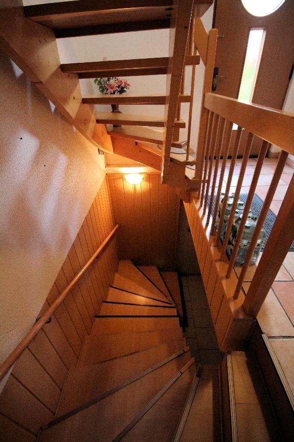 Kfz-Stellplatz, Eigentumswohnung (3 bis 4 Zimmer), zwei nicht überdachte Stellplätze in Haltern am See - Bild 1