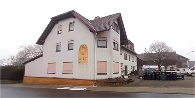 Mehrfamilienhaus in Brachttalstraße 18, 63699 Kefenrod, Burgbracht - Bild 1