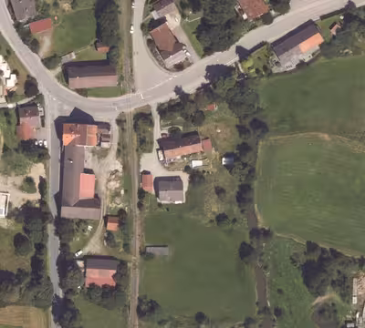 Zweifamilienhaus in Schwabmünchner Straße 8, 86868 Mittelneufnach - Bild 2