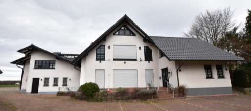 Garage, Gewerbeeinheit (z.B. Laden, Büro), Eigentumswohnung (ab 5 Zimmer), Sondereigentum Nr. 1 in Unna - Bild 2
